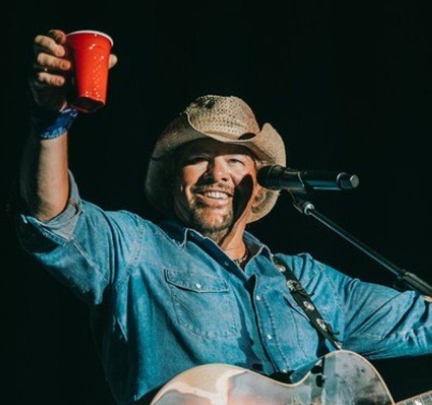 Toby Keith with red solo cup